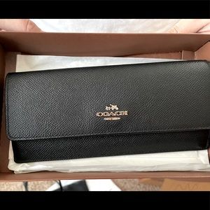 NWT Leather COACH Wallet Black